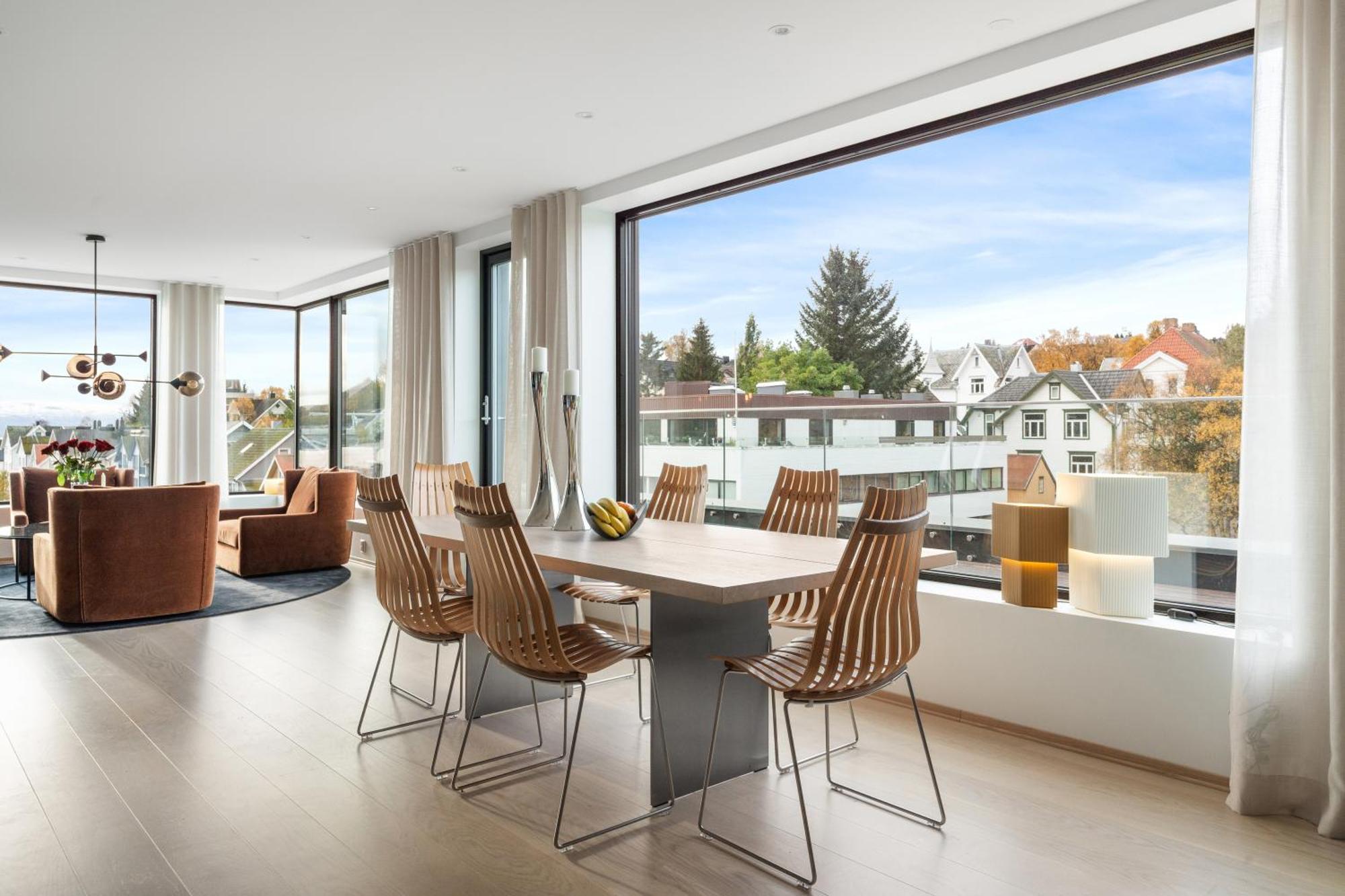 Luxury Apartment Downtown Tromso With 2 Bedrooms And 2 Bathrooms And Parking Kültér fotó